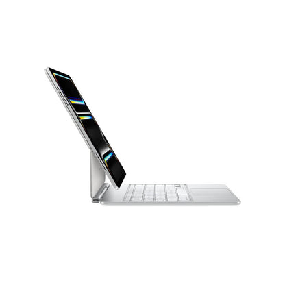 لوحة مفاتيح Apple Magic لجهاز iPad Pro 13" M4 باللغة العربية - أبيض
