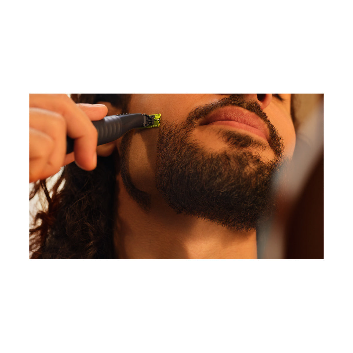 Philips OneBlade QP1424 Face Trimmer & Shaver